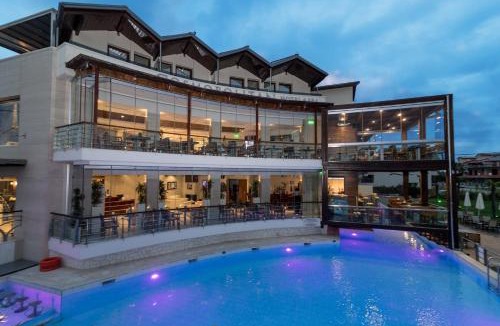 Katerini Hotel | Cosmopolitan Hotel by GHH