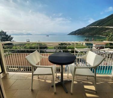 Vassiliki Hotel | Cosmos Hotel