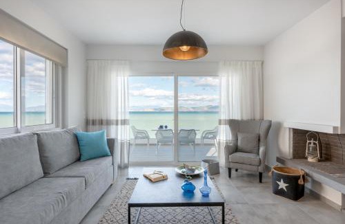 Kato Assos Apartment | COSTA VASIA Seaside Suites and Apartments