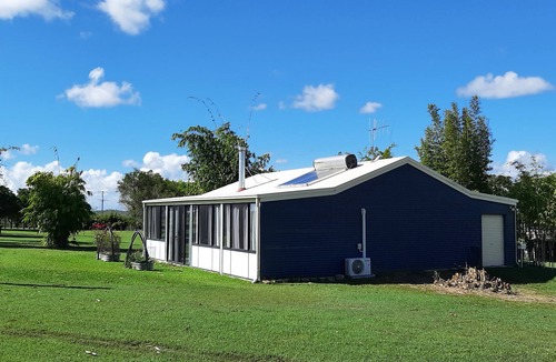 Takura Cottage | Cosy cottage at Takura (near Hervey Bay). Quiet & restful. Just relax!