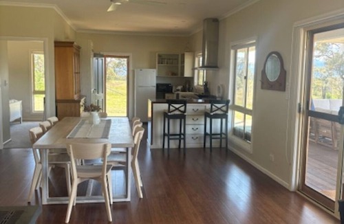 Glen Alice Other | Cosy Farm Stay in the beautiful Capertee Valley 'Boerderij'