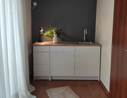 Kalamata Apartment | Cosy Garden Bungalow