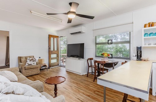 Kingscliff House | Cosy Pet Friendly Beach House