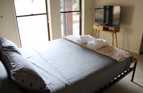 North Tamworth House | Cosy private home close to all facilities in town.