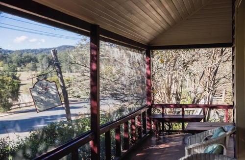 Wollombi Cottage | Country cottage close to function venues and the village of Wollombi