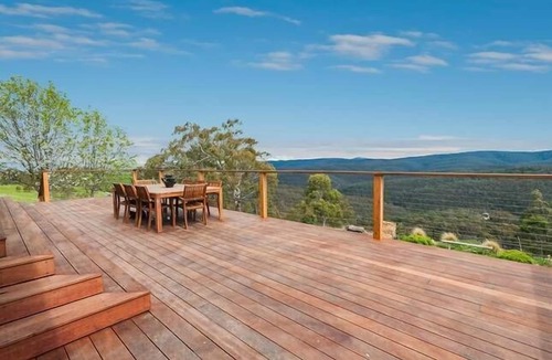 Bullengarook House | Country Heights - The Relaxing Getaway