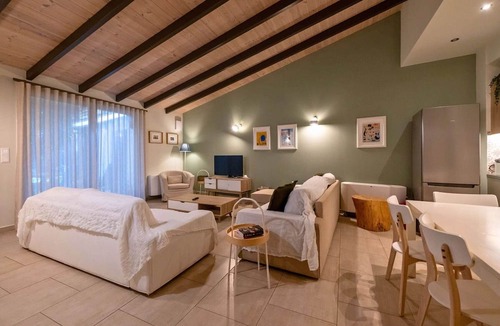 Kalamata Villa | Country Home - Kalamata Mediterranean Suites & Villas
