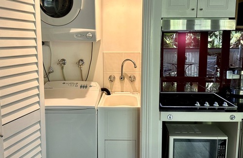 Port Douglas Apartment | Court Room 100 in Port Douglas