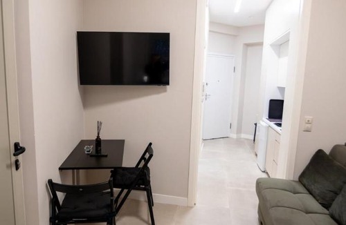 Dafni Apartment | Cozy Apartment near metro Dafni