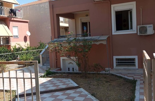 Mytilene Apartment | Cozy Single Studio Apartment-22