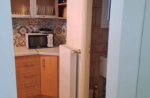 Kypseli Apartment | Cozy studio with AC and fast WiFi in charming Athina