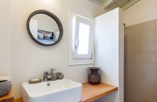 Glossa House | Cozy Traditional House