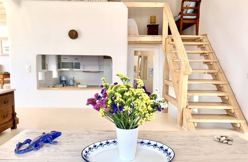 Agios Ioannis Villa | Cozy villa, family friendly,private pool, sunset views overlooking the Aegean.