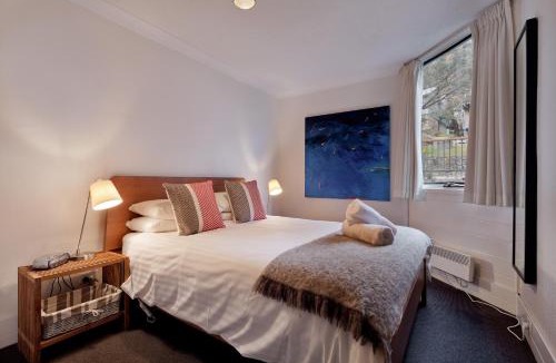 Thredbo House | Crackenback Castle free standing chalet with fire place