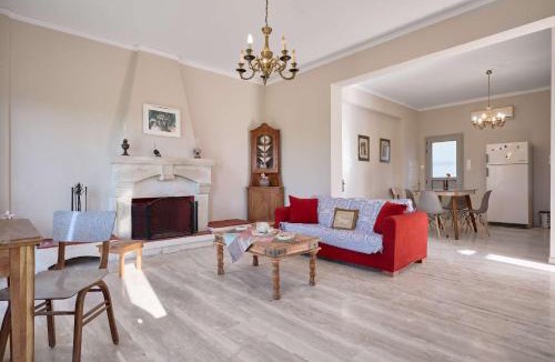 Pombia Villa | Creta Leisure Escape Private Pool & Garden Oasis