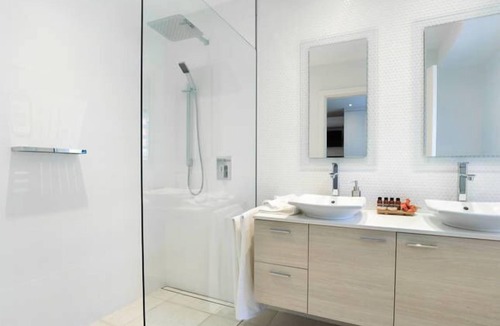 Cronulla Hotel | Cronulla Beach House B & B