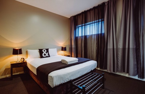 Narrabri Hotel | Crossroads Hotel Narrabri