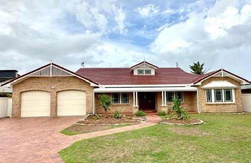 Yamba House | Crystal Palms - LJHooker Yamba