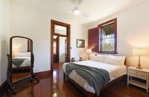 Maleny House | Currawong House
