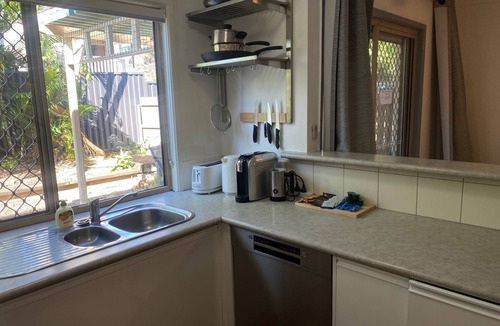 Currumbin Waters House | CURRUMBIN WATERS SANCTUARY