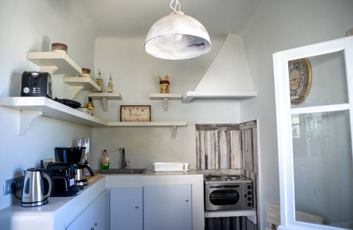 Tholos Villa | Cycladic apartment with jacuzzi