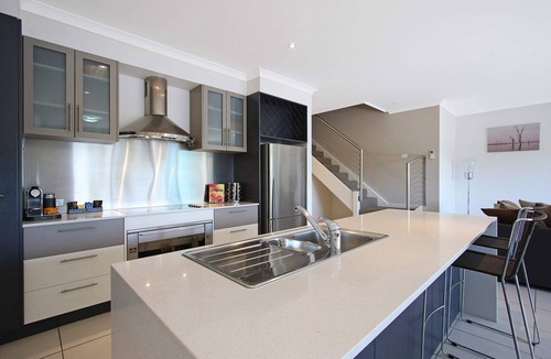 Mulwala House | Cypress Townhouse 11