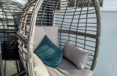 Nelly Bay House | Dacha on Maggie No#1 OPULENT AND LUXURIOUS