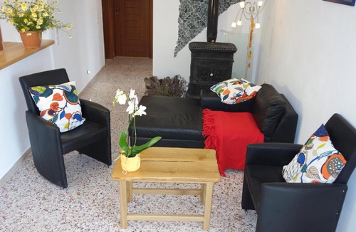 Makry Gialos House | Daphne.Mosaik