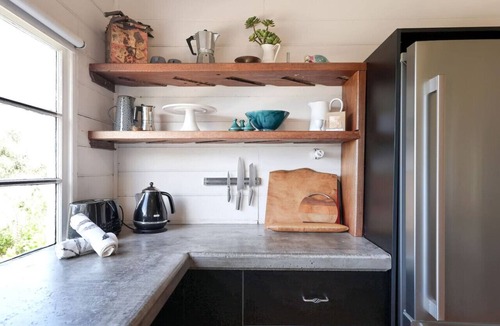 Ocean Grove House | Dare Street Family Getaway- Walk to beach, pets ok