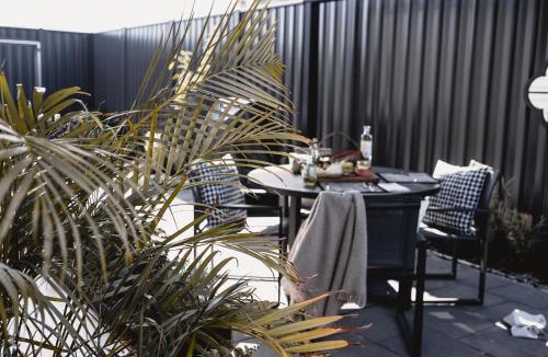 Huonville House | DashWu Steading