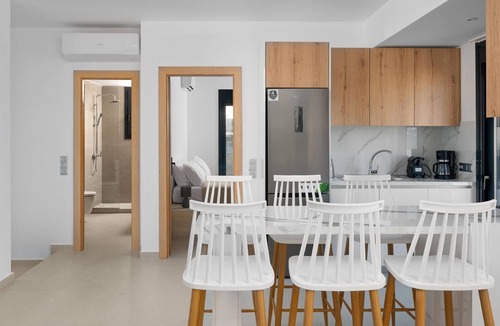 Petaloudes Apartment | Davlakos Wohnung Rea 1 by Interhome