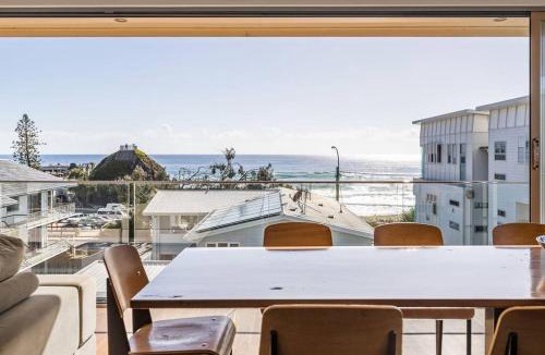 Currumbin House | Daybreak at Currumbin