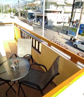 Stalida Apartment | Dedalos n2 Mountain View apartment-30 metres from the beach