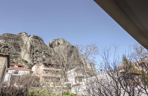 Kalambaka Apartment | Del Sol #5 Meteora Luxurious Family Suites