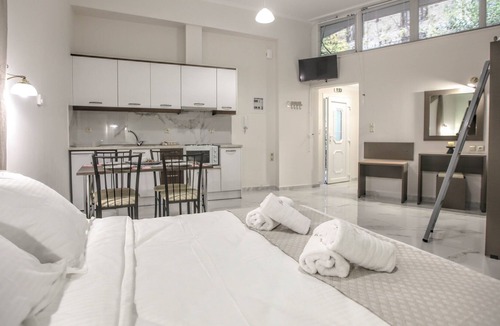 Kastraki Apartment | Del Sol Meteora Luxurious Family Suites #4