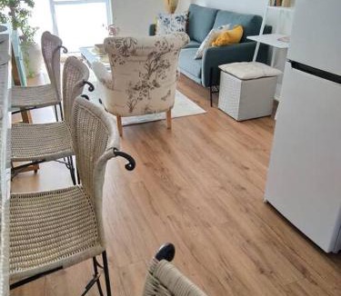 Tuart Hill Apartment | Delightful Unit Near CBD & Beach, Free Parking