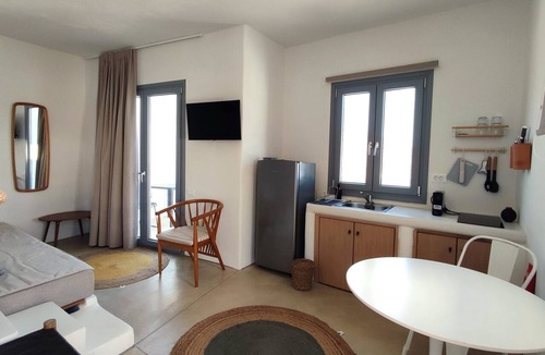 Panormos Apartment | Deluxe Rare Suite