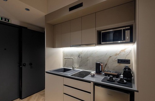 Psirri Hotel | Deluxe Suite by Lux Suites Athens, Lux Suites Athens