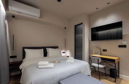Psirri Hotel | Deluxe Suite by Lux Suites Athens, Lux Suites Athens