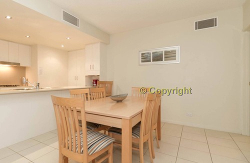 Casuarina Apartment | Deluxe Swim up - Drift North 3