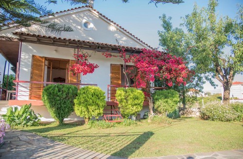 Mytikas House | Demetra