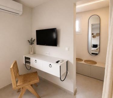 Mikri Vigla Apartment | Depi's Sea Horizon Apartments