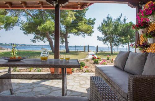 Vourvourou Villa | Diapori