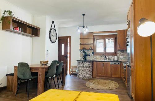 Marathokampos House | Dimitris place