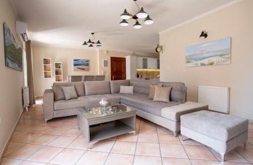 Argostoli Town Apartment | Dina Apartment Argostoli