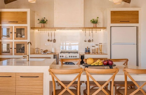 Minothiana House | Disegno Villa | Rooftop Pool