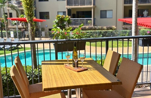 Earlville Apartment | Dive In – Cairns Poolside Stay