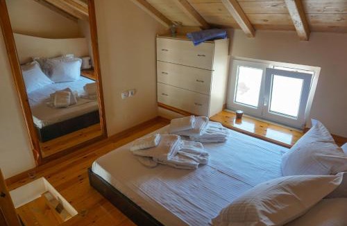 Samos Town House | Dolichi Studio