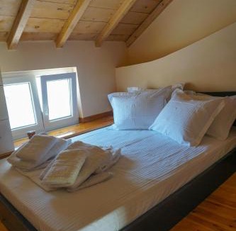 Samos Town House | Dolichi Studio