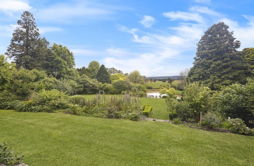 Moss Vale House | Donegal - Contemporary country home with pool. 4pm check-out Sunday’s